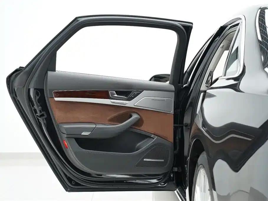 2013 Audi A8 A8L 6.3 FSI W12 quattro Flagship Model — миниатюра 28