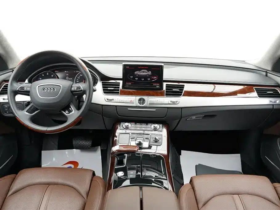 2013 Audi A8 A8L 6.3 FSI W12 quattro Flagship Model — миниатюра 5