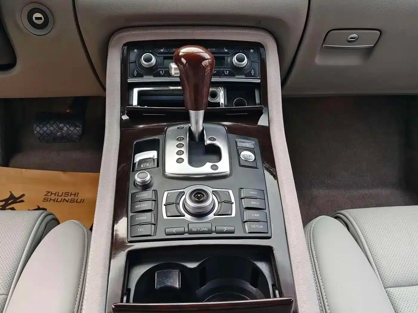 Audi A8 2007 A8L 3.2 FSI Standard Edition — миниатюра 11