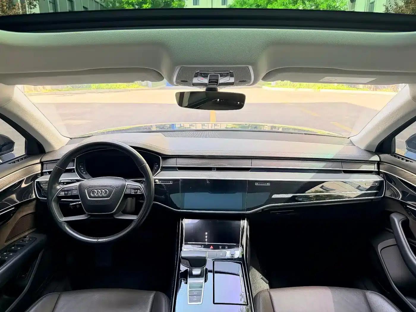Audi A8 2018 A8L 55 TFSI quattro Elite Edition — миниатюра 4