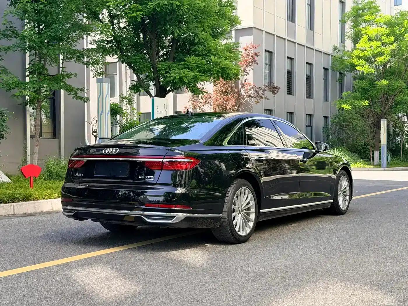 Audi A8 2018 A8L 55 TFSI quattro Elite Edition — миниатюра 7