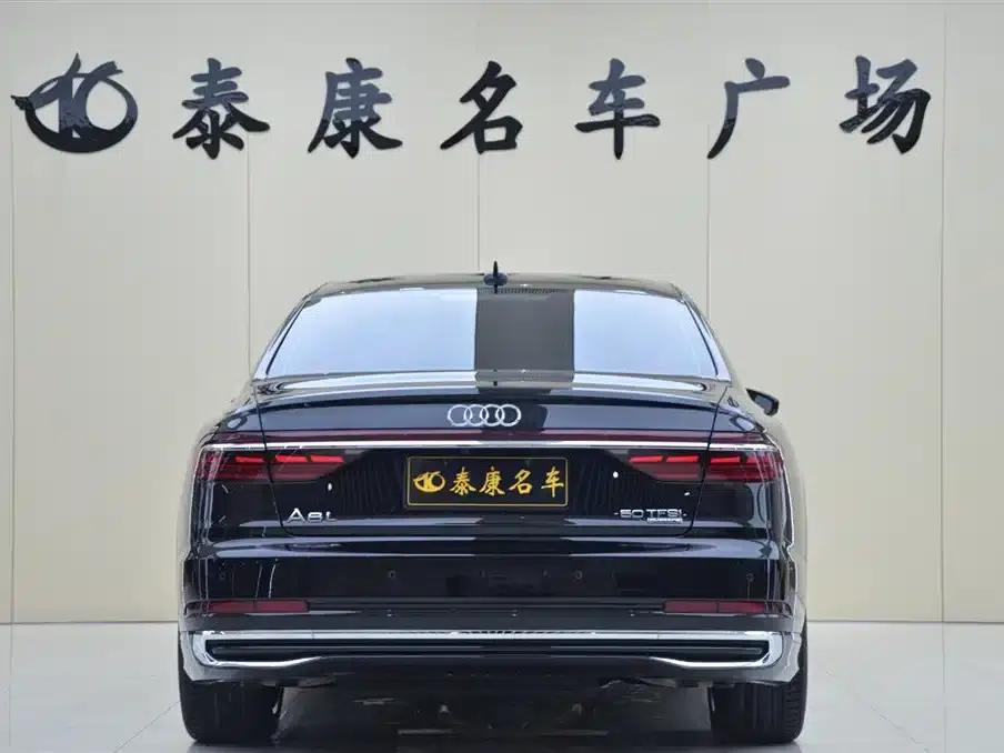 2025 Audi A8 A8L 50 TFSI quattro Premium Edition — миниатюра 3