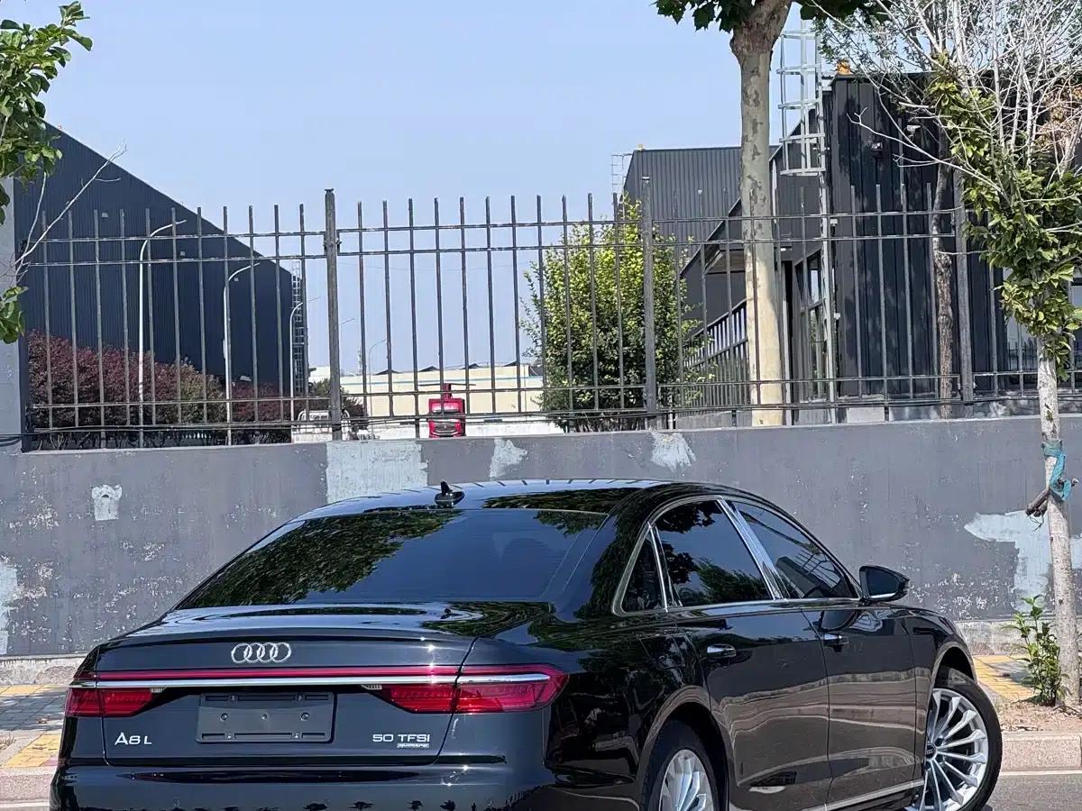 2021 Audi A8 A8L 50 TFSI quattro Comfort — миниатюра 8