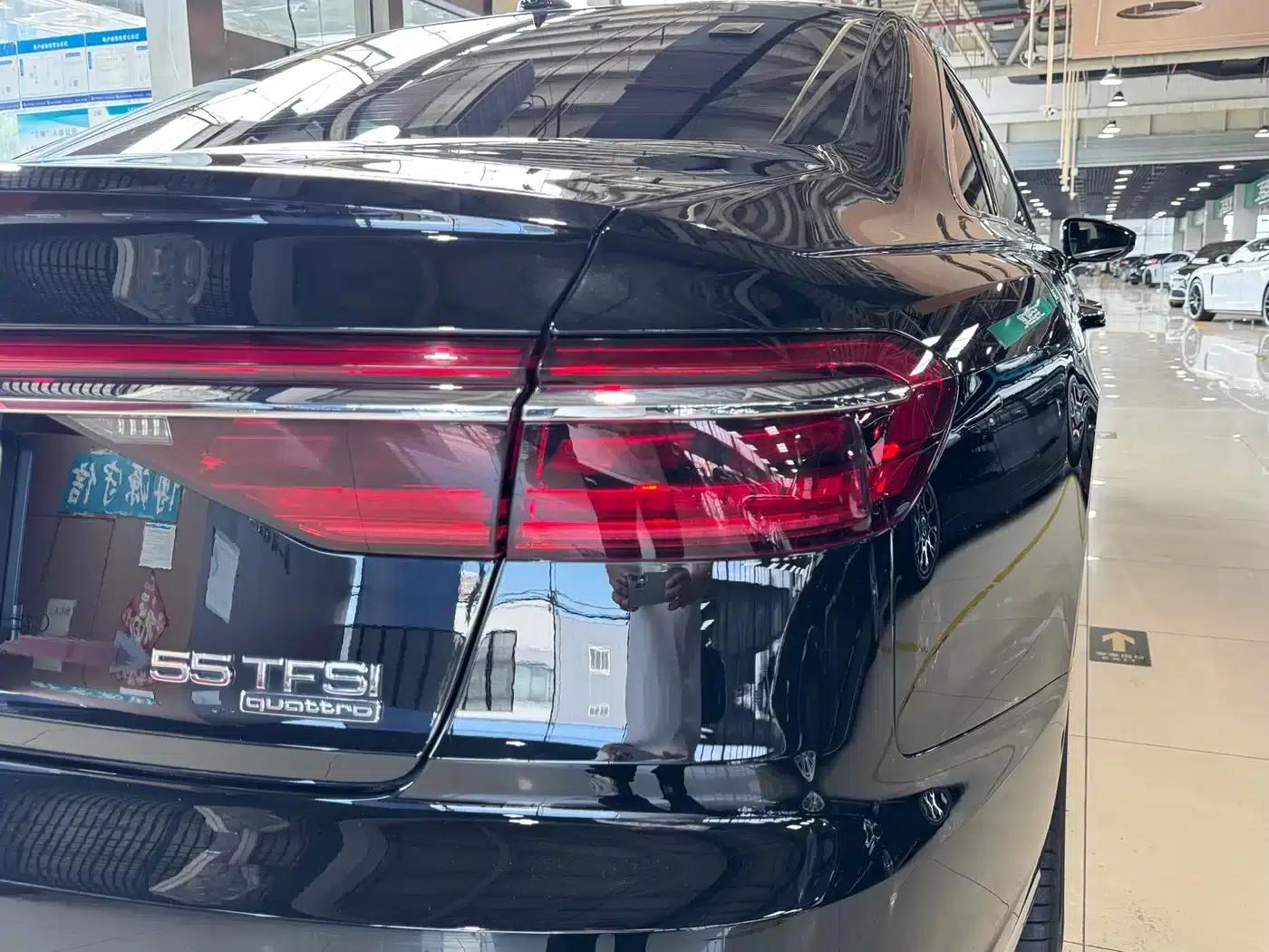 2021 Audi A8 A8L 55 TFSI quattro Premium — миниатюра 11