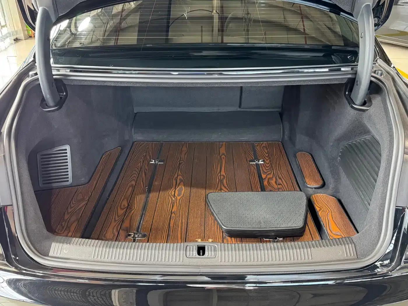 2021 Audi A8 A8L 55 TFSI quattro Premium — миниатюра 12