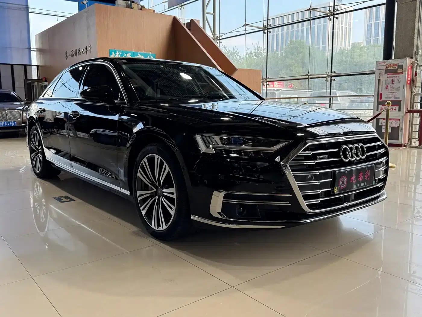 2021 Audi A8 A8L 55 TFSI quattro Premium — миниатюра 3