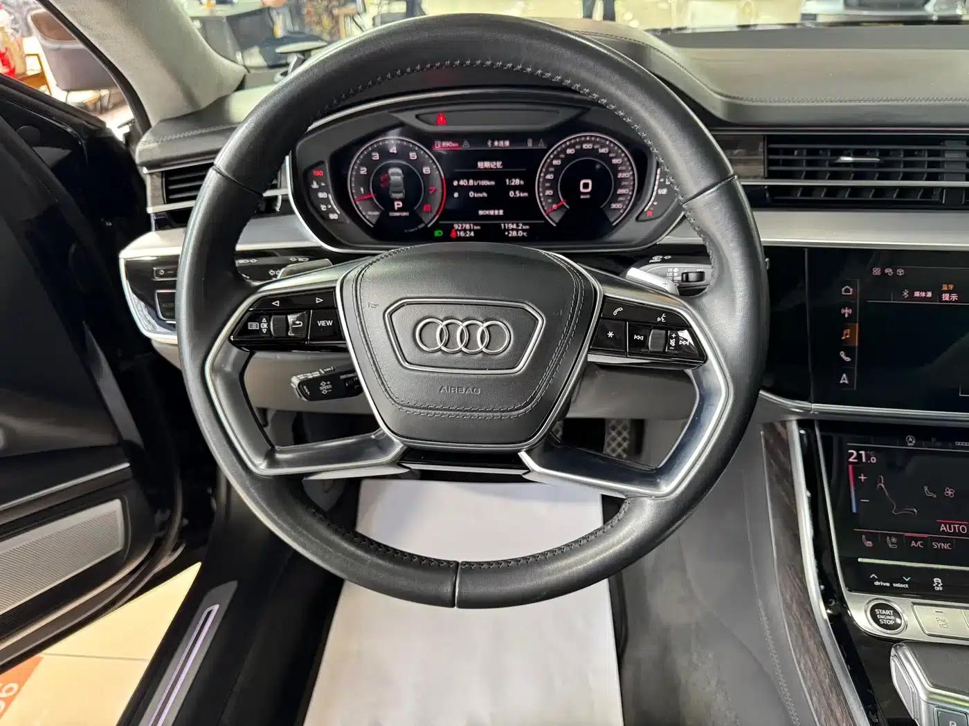 2021 Audi A8 A8L 55 TFSI quattro Premium — миниатюра 26