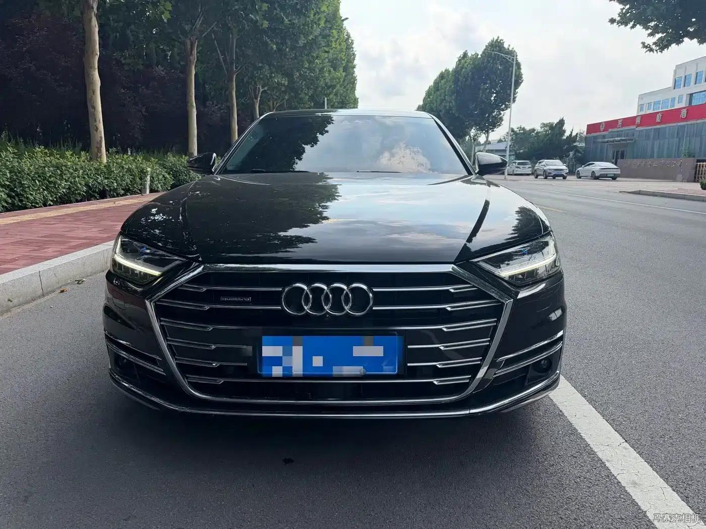 2019 Audi A8 A8L 55 TFSI quattro Premium — миниатюра 2