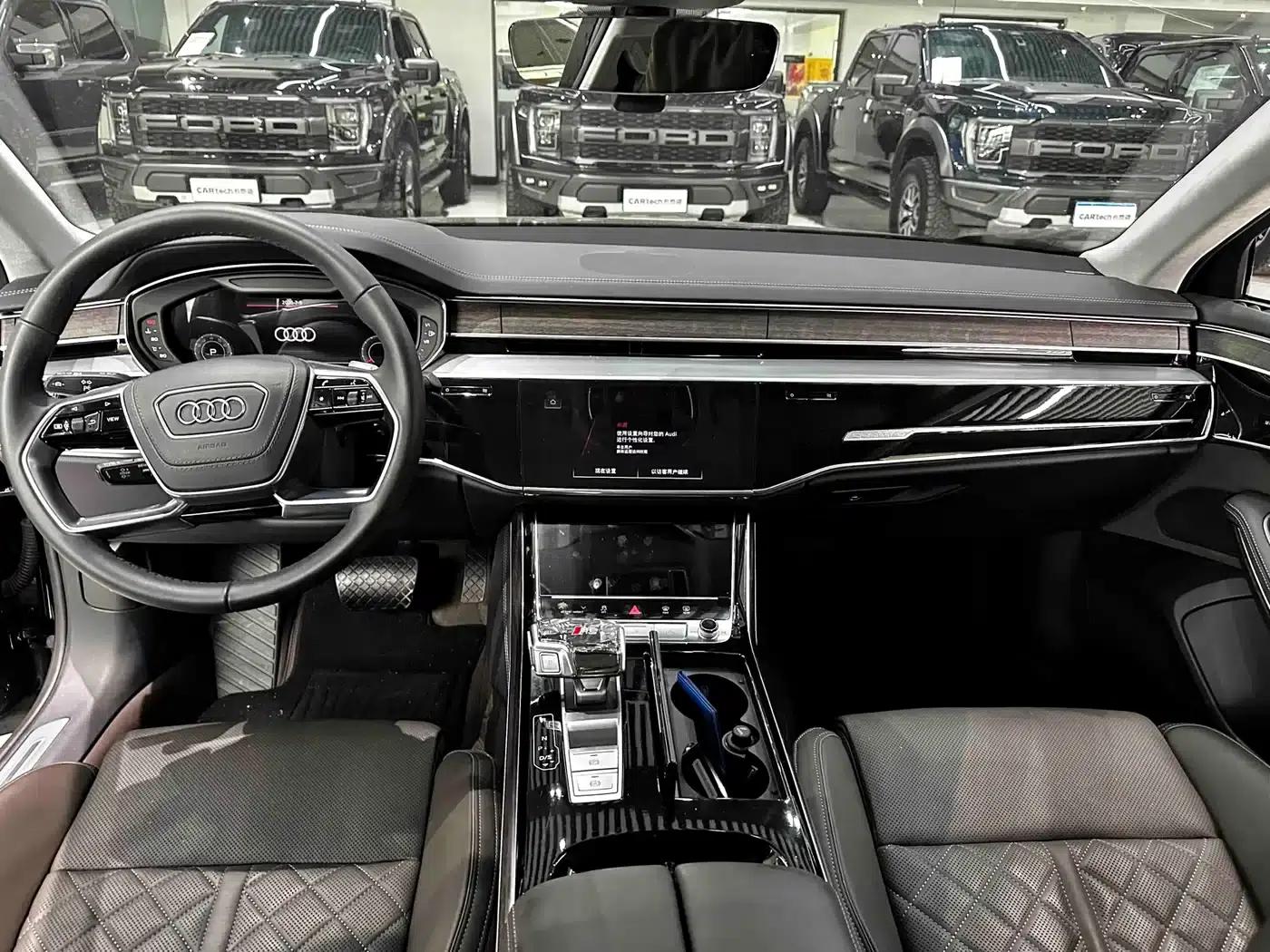 2025 Audi A8 A8L 55 TFSI quattro Flagship — миниатюра 13