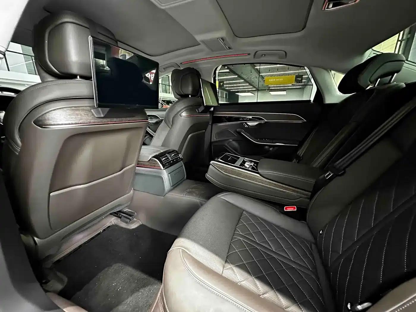 2025 Audi A8 A8L 55 TFSI quattro Flagship — миниатюра 14