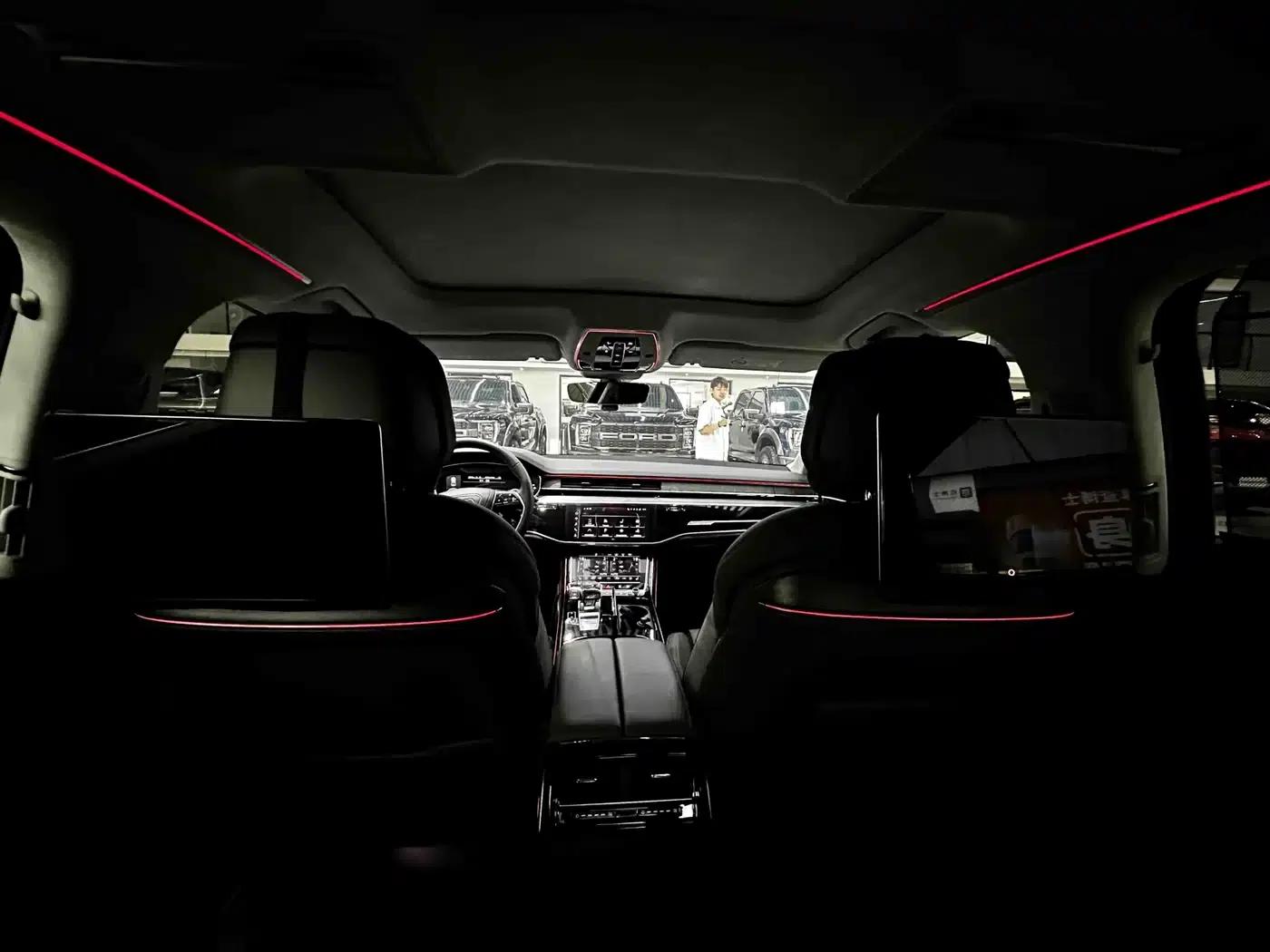2025 Audi A8 A8L 55 TFSI quattro Flagship — миниатюра 33