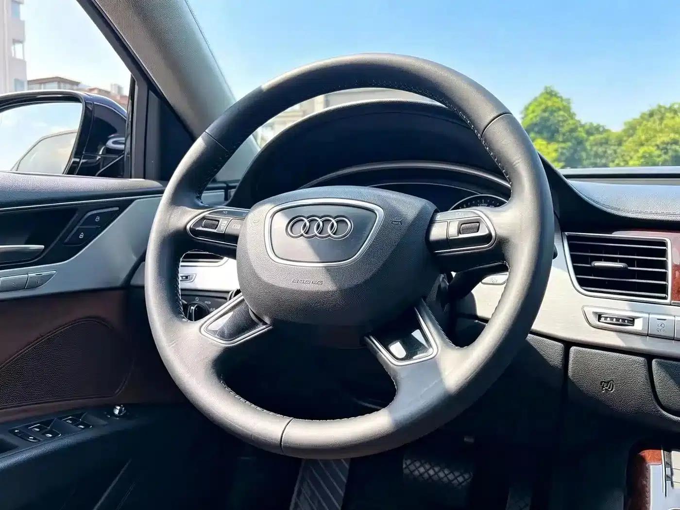 2013 Audi A8 A8L 45 TFSI quattro Comfort — миниатюра 12