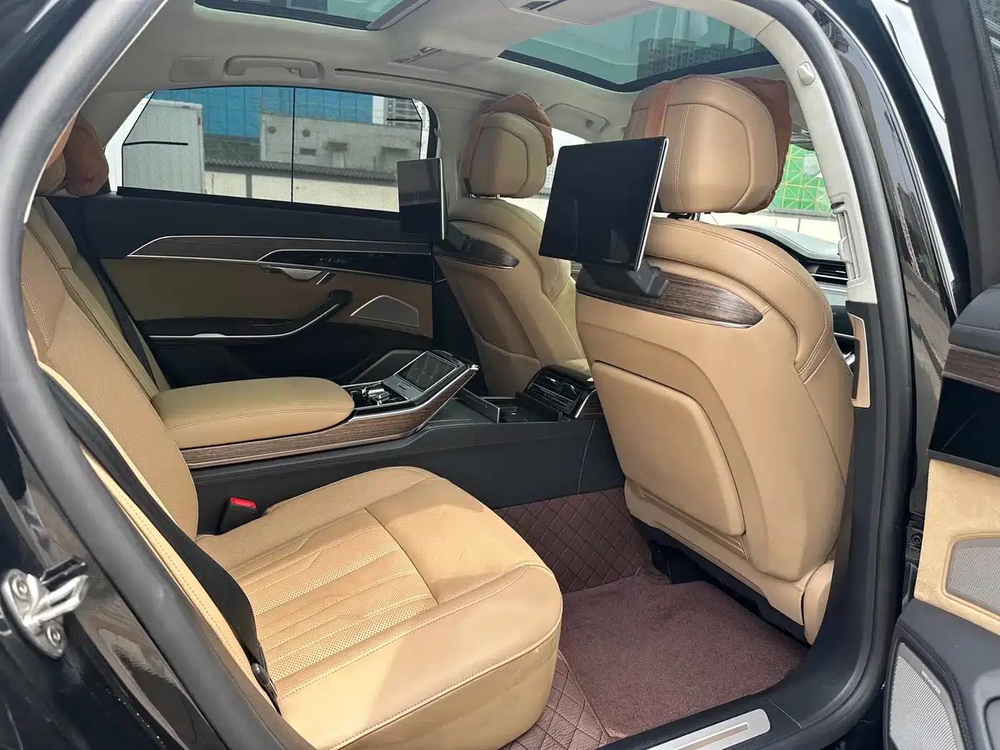 2021 Audi A8 A8L 55 TFSI quattro Premium — миниатюра 14