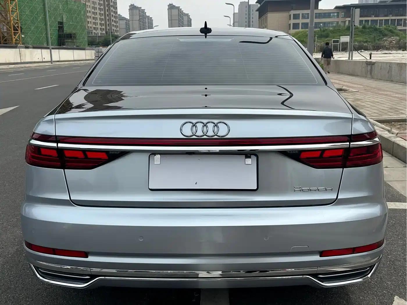 2021 Audi A8 A8L 55 TFSI quattro Premium — миниатюра 6