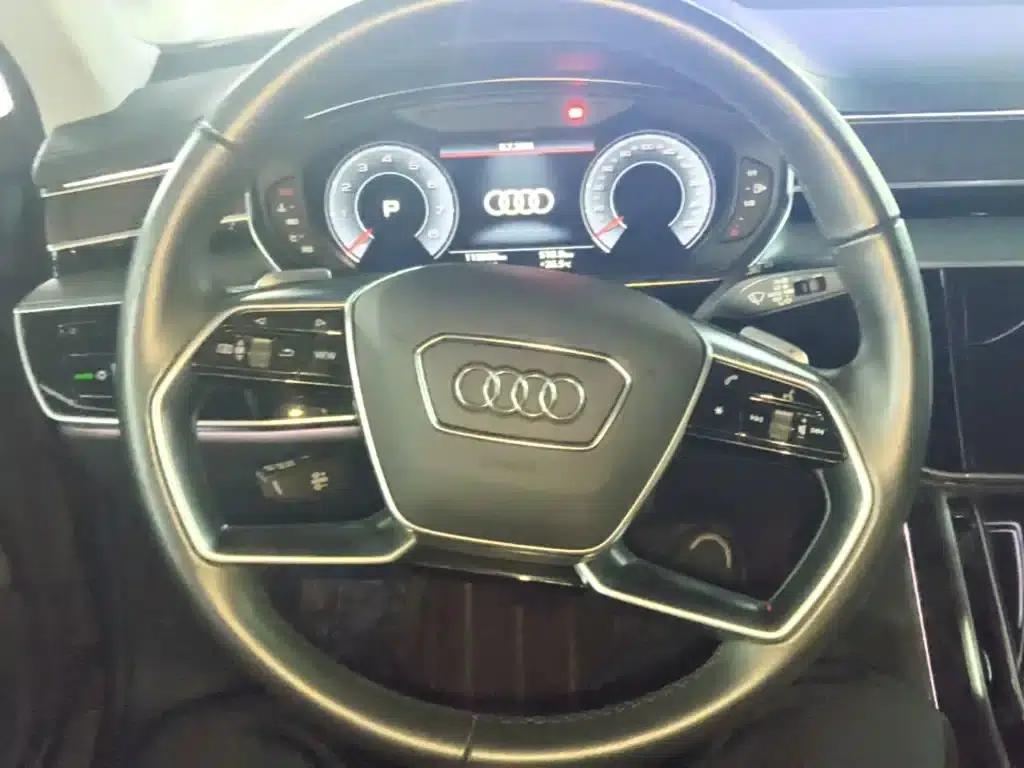 2021 Audi A8 A8L 50 TFSI quattro Comfort — миниатюра 11