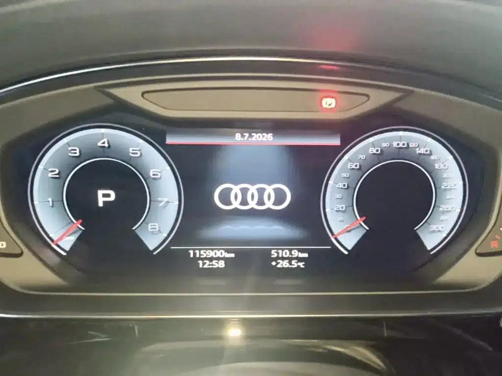 2021 Audi A8 A8L 50 TFSI quattro Comfort — миниатюра 12