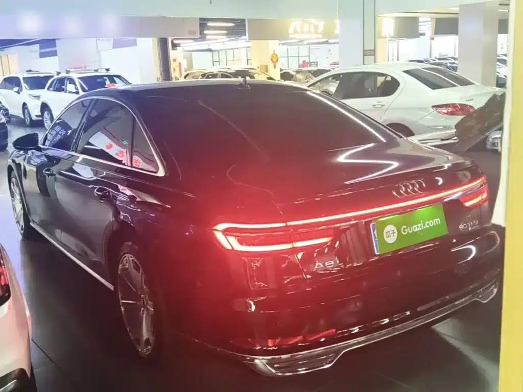 2021 Audi A8 A8L 50 TFSI quattro Comfort — миниатюра 5