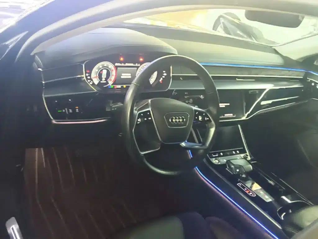 2021 Audi A8 A8L 50 TFSI quattro Comfort — миниатюра 10
