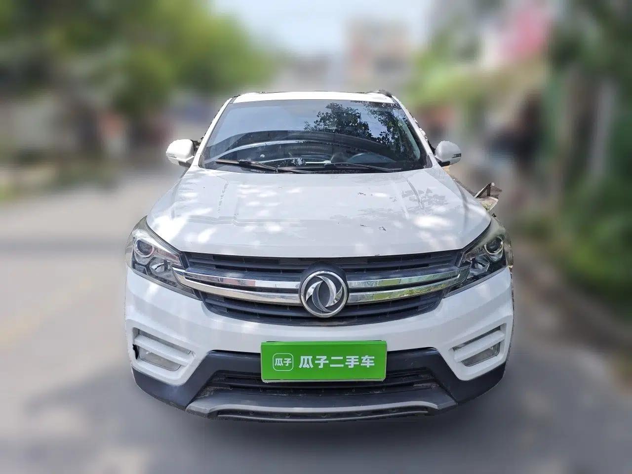 Dongfeng Fengon S560 2018 1.8L Manual Comfort 7-Seater — миниатюра 2