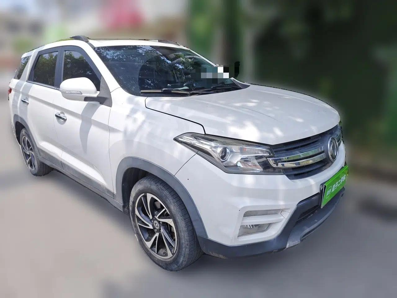 Dongfeng Fengon S560 2018 1.8L Manual Comfort 7-Seater — миниатюра 3