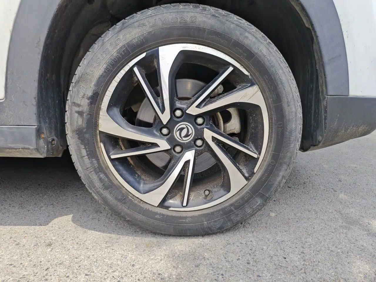Dongfeng Fengon S560 2018 1.8L Manual Comfort 7-Seater — миниатюра 8