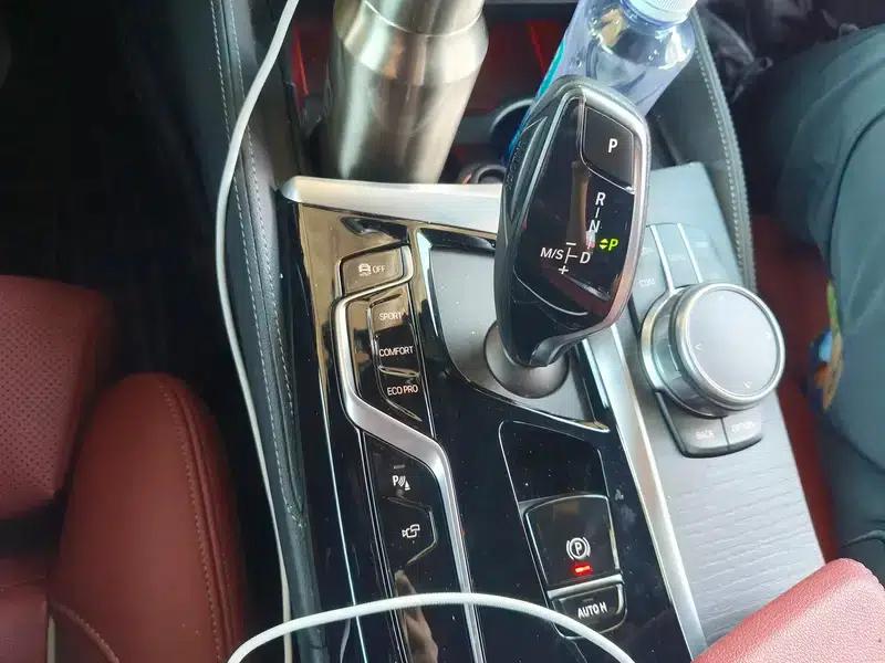 2022 BMW 5 Series Facelift 530Li Luxury M Sport Package — миниатюра 14