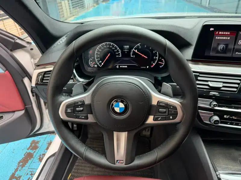 2019 BMW 5 Series Facelift 530Li Leading Edition M Sport Package — миниатюра 8