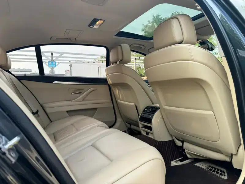 BMW 5 Series 2012 523Li Leading Edition — миниатюра 19