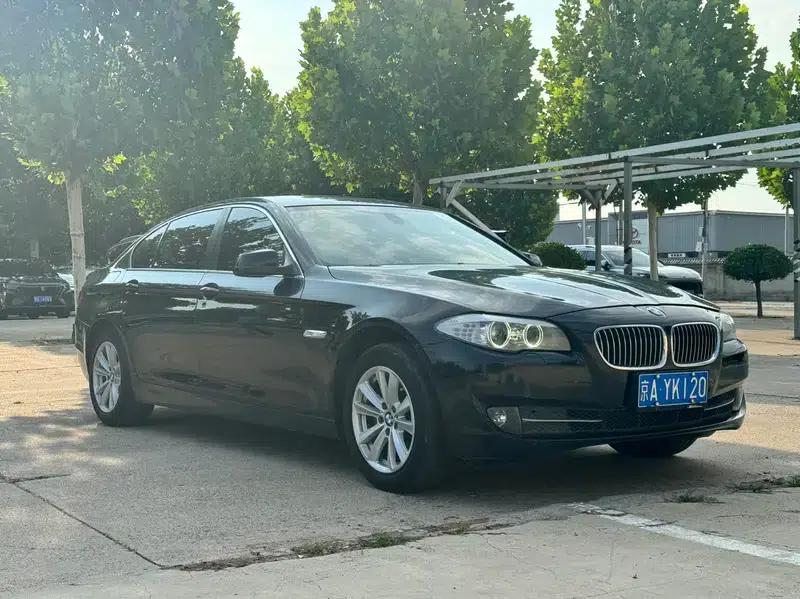 BMW 5 Series 2012 523Li Leading Edition — миниатюра 3