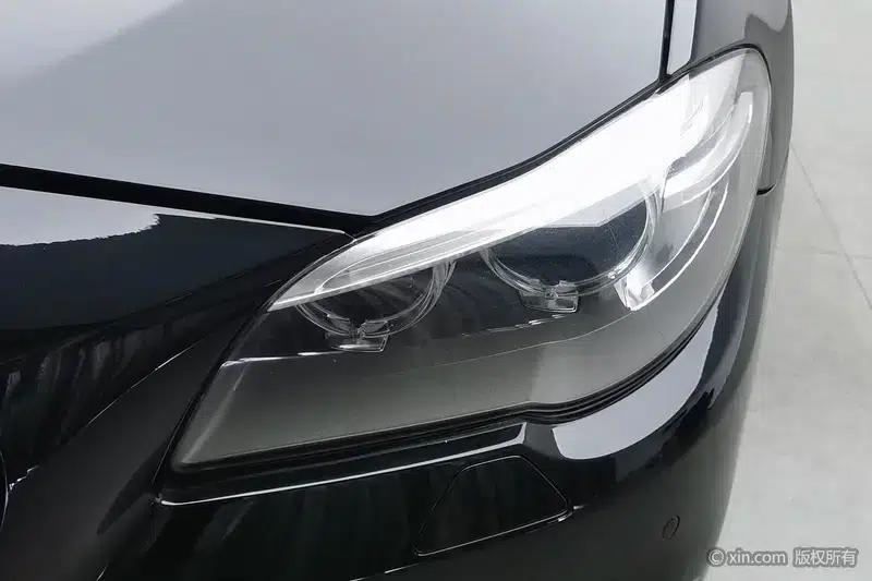 2014 BMW 5 Series 520Li Elegant Edition — миниатюра 8