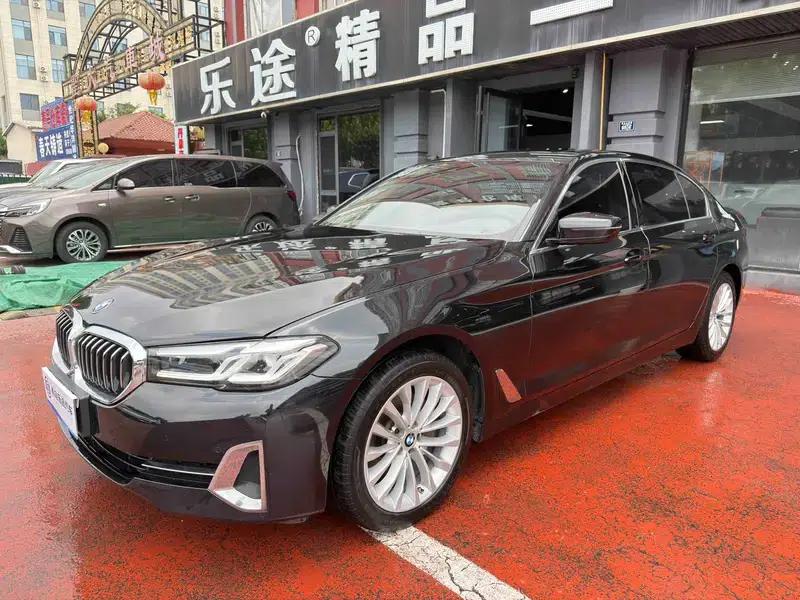 2022 BMW 5 Series Facelift 525Li Luxury Package — миниатюра 1
