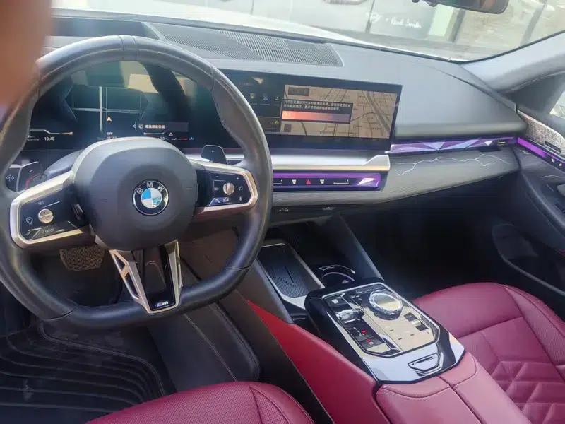 2025 BMW 5 Series Facelift 530Li Luxury M Sport Package — миниатюра 5