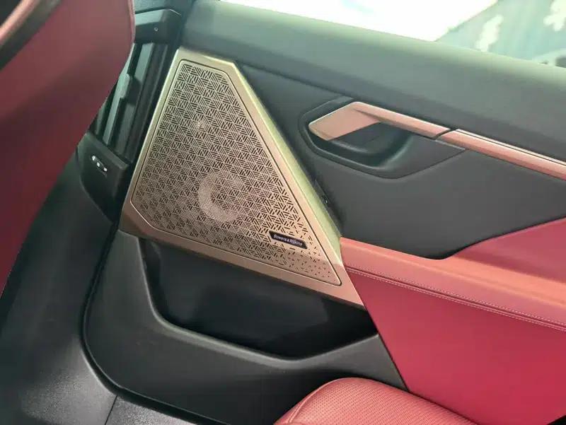 2025 BMW 5 Series Facelift 530Li Luxury M Sport Package — миниатюра 17