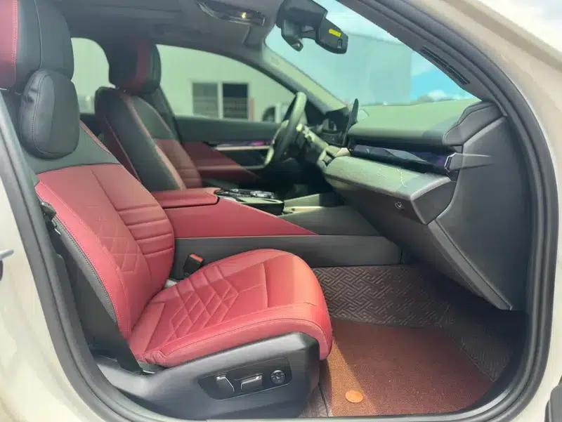 2025 BMW 5 Series Facelift 530Li Luxury M Sport Package — миниатюра 18
