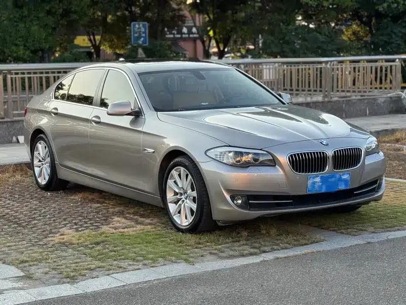 BMW 5 Series 2013 530Li Leading Edition — миниатюра 3