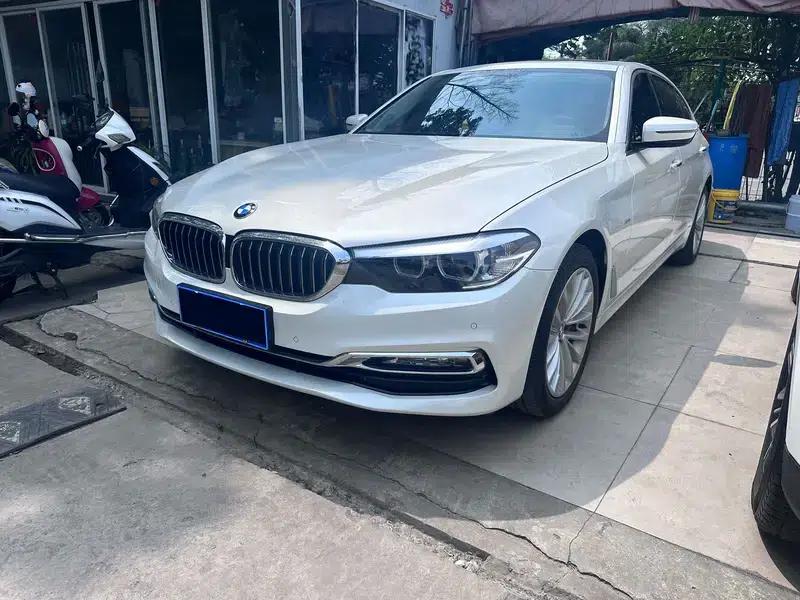 2018 BMW 5 Series Facelift 530Li Leading Luxury Package — миниатюра 1