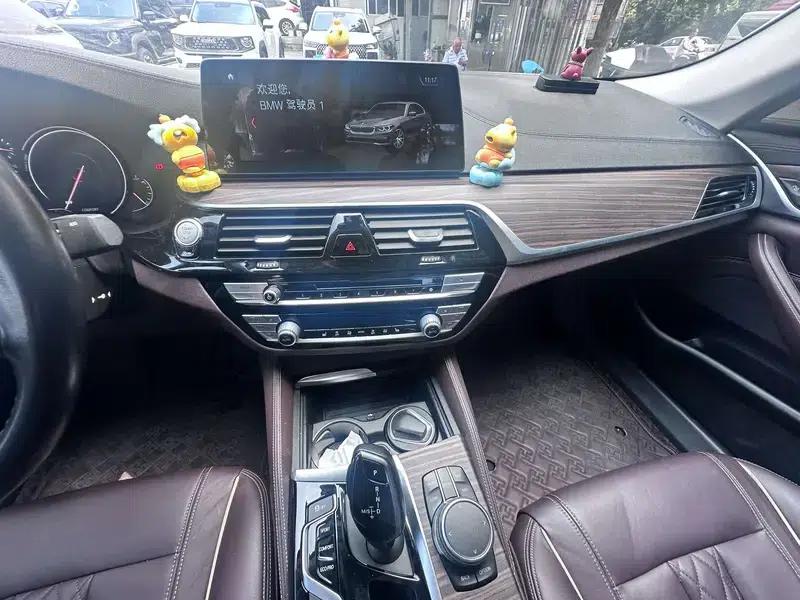 2018 BMW 5 Series Facelift 530Li Leading Luxury Package — миниатюра 12