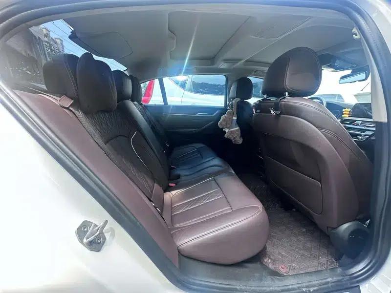 2018 BMW 5 Series Facelift 530Li Leading Luxury Package — миниатюра 18