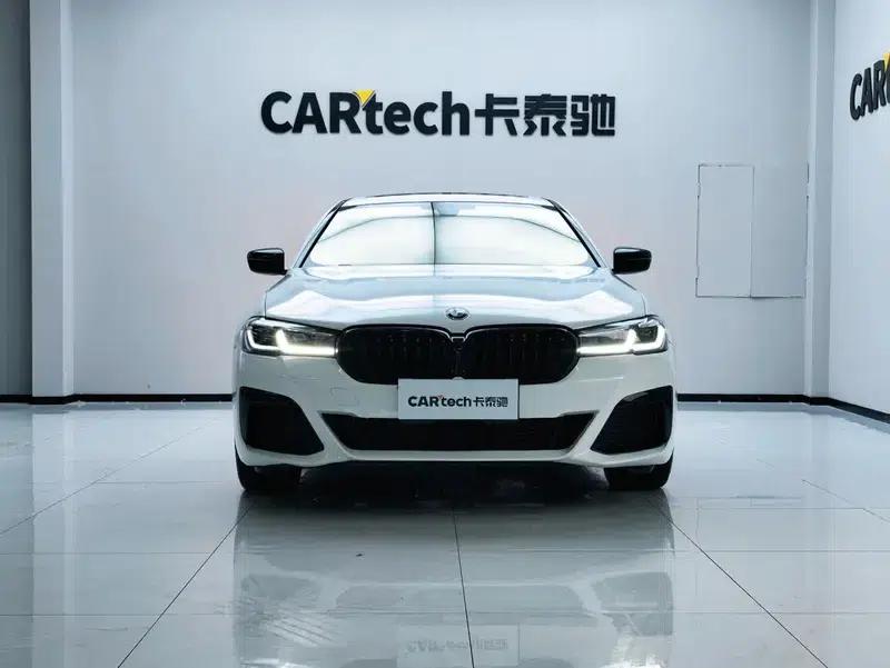 2018 BMW 5 Series 525Li Luxury Package — миниатюра 2