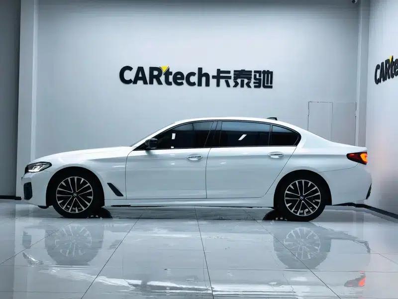 2018 BMW 5 Series 525Li Luxury Package — миниатюра 4