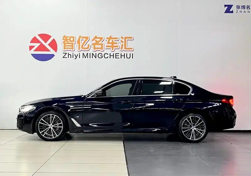 2023 BMW 5 Series 530Li Leading Edition M Sport Package — миниатюра 4