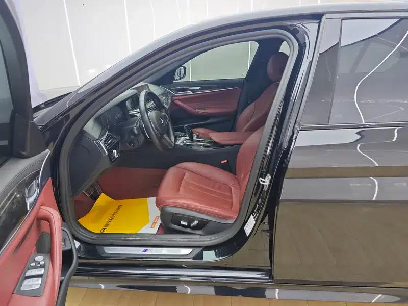 2019 BMW 5 Series Facelift 530Li xDrive M Sport Package — миниатюра 17