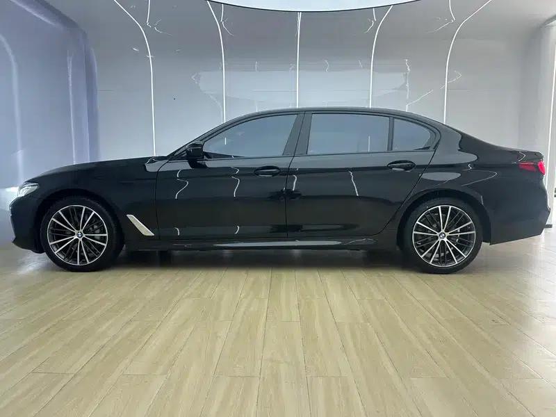 2019 BMW 5 Series Facelift 530Li xDrive M Sport Package — миниатюра 4