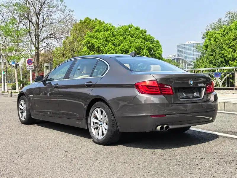 BMW 5 Series 2013 525Li Leading Edition — миниатюра 5