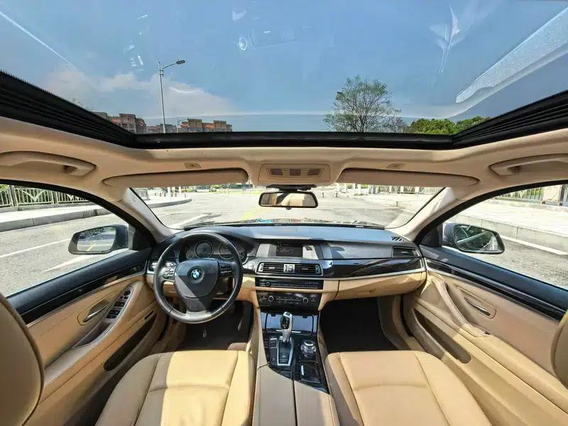 BMW 5 Series 2013 525Li Leading Edition — миниатюра 10