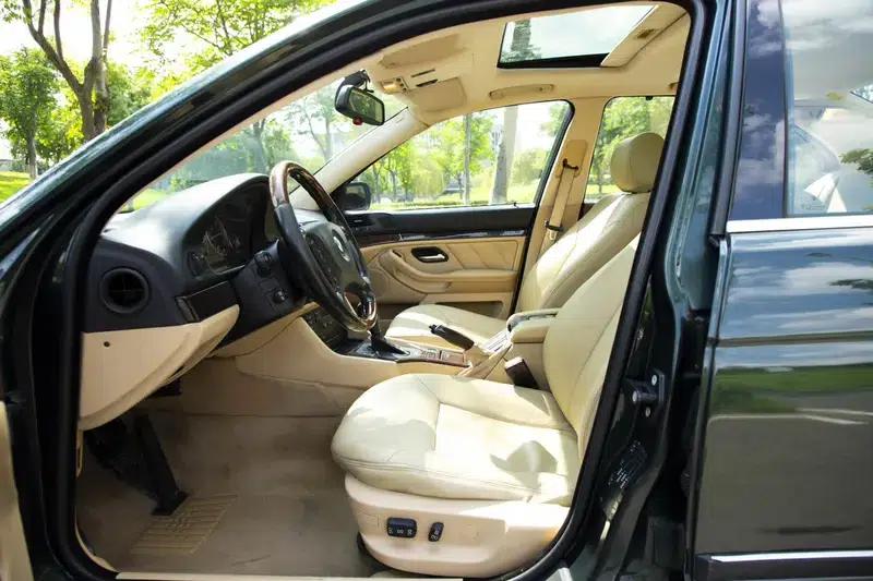 BMW 5 Series (Imported) 2003 530i 3.0 Automatic Rear-Wheel Drive — миниатюра 24