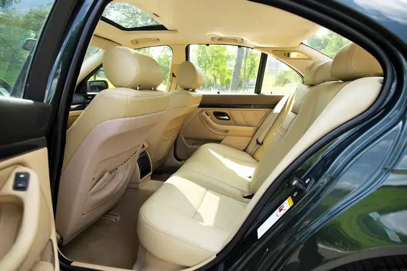 BMW 5 Series (Imported) 2003 530i 3.0 Automatic Rear-Wheel Drive — миниатюра 25