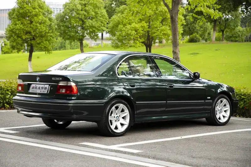 BMW 5 Series (Imported) 2003 530i 3.0 Automatic Rear-Wheel Drive — миниатюра 7