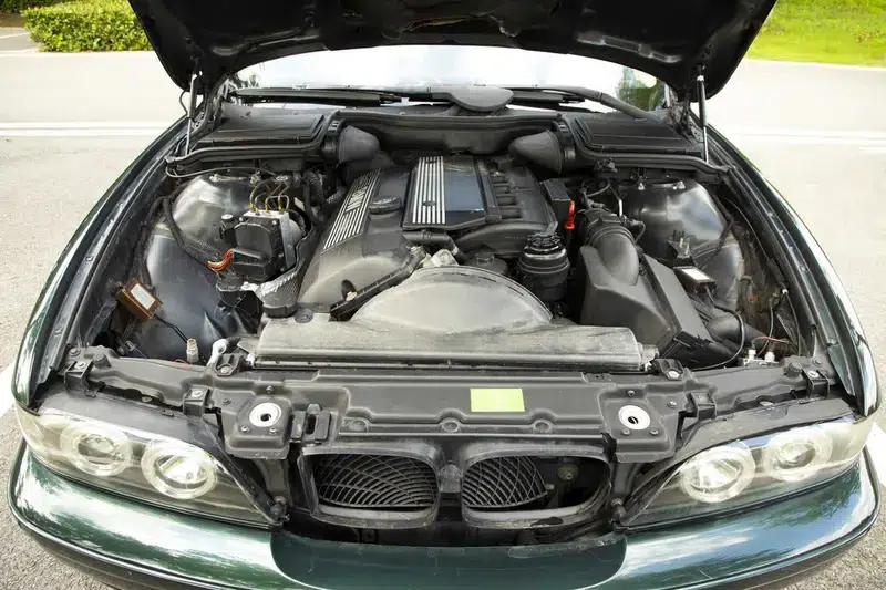 BMW 5 Series (Imported) 2003 530i 3.0 Automatic Rear-Wheel Drive — миниатюра 8