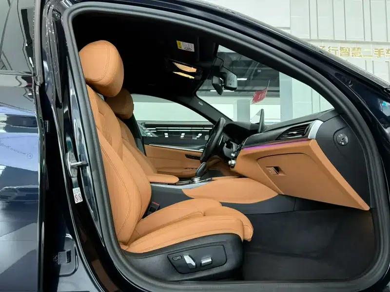 BMW 5 Series (Imported) 2021 530i M Sport Package — миниатюра 23